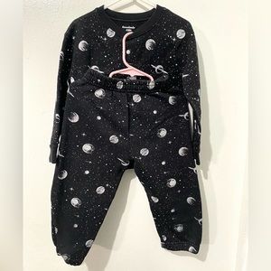Pajama set Sz 4T unisex